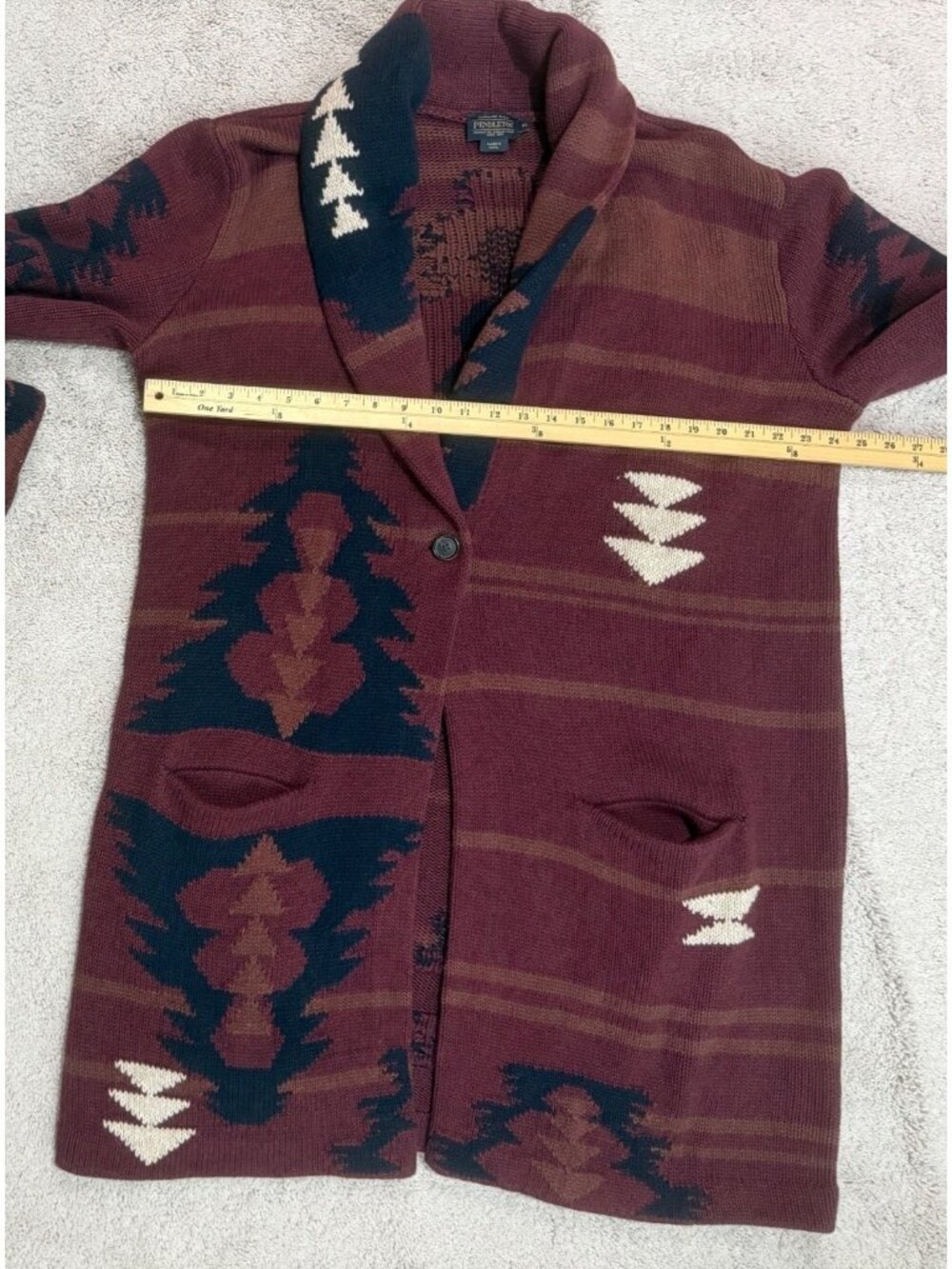 PENDLETON Cardigan Women's Size XL Graphic SweaterCoat Maroon Aztec Wool Cotton - Picture 9 of 13